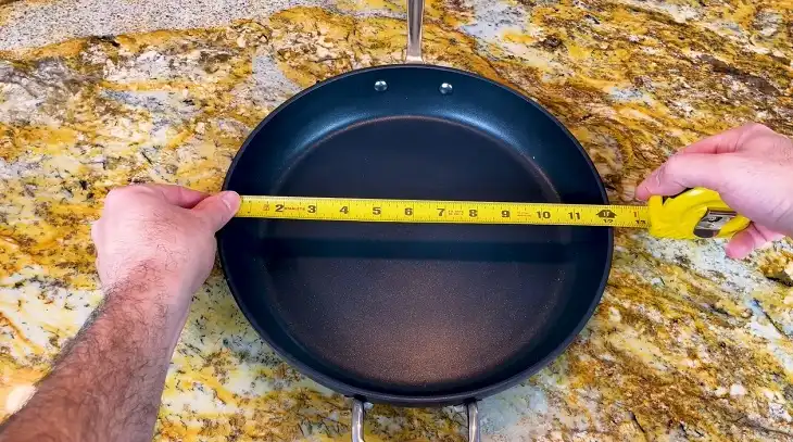 How Do You Measure A Frying Pan